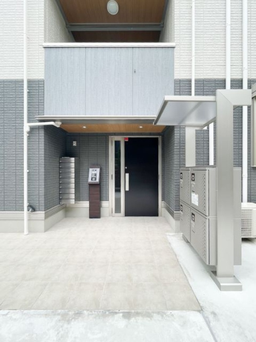 ディーアヴニールのエントランス