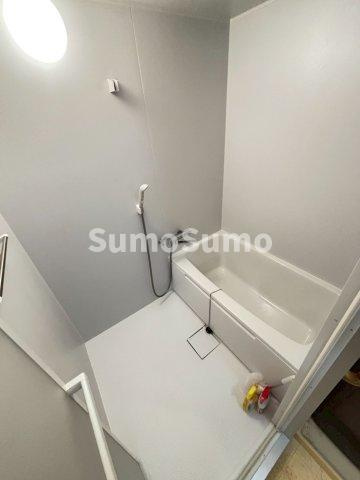 明石市朝霧北町のアパートの浴室|ゆったり過ごせるお風呂です