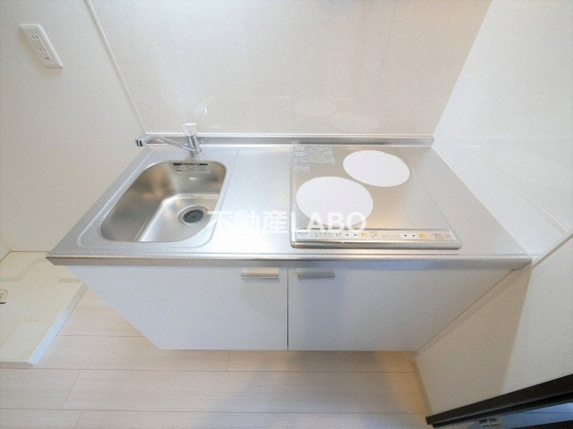 オズレジデンス今里NORTHのキッチン