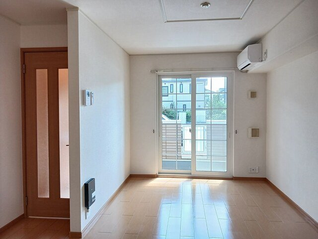 グランドソレイユⅡの居間・リビング|使いやすいリビングです