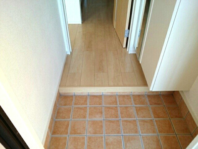 【玄関】 | ケーズコート岩出 | 落ち着いた玄関です