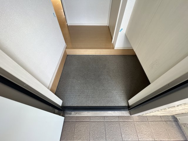 ウエストサイドスクエアの玄関