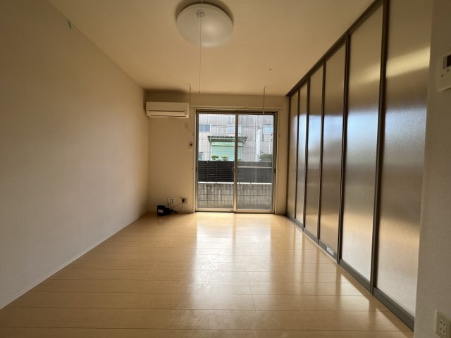 ウエストサイドスクエアの居間・リビング