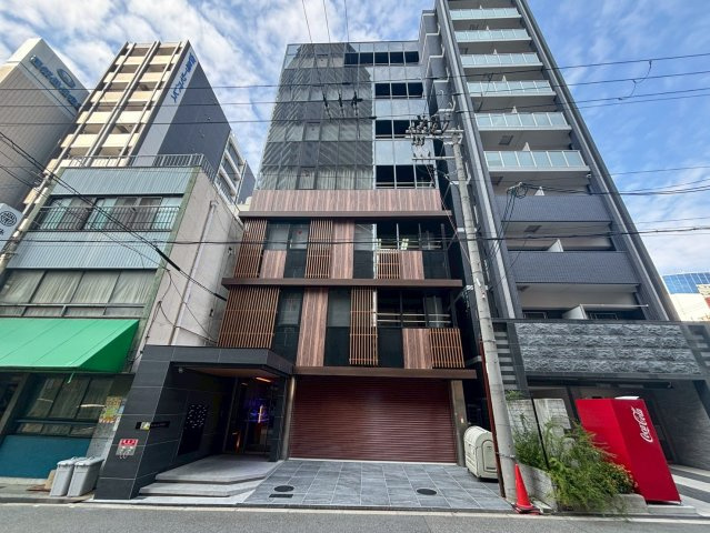 The Lucent 大阪中央の外観