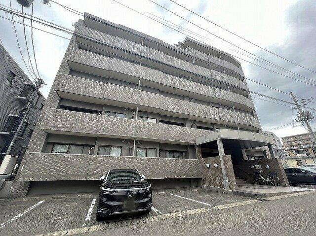 【外観】ロイヤルパレス泉中央3