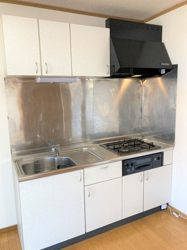 ワンステップのキッチン