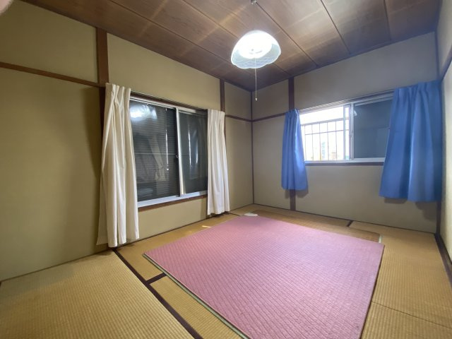 川崎市宮前区野川本町　中古戸建の和室|畳の上でゆっくりとくつろげる和室です