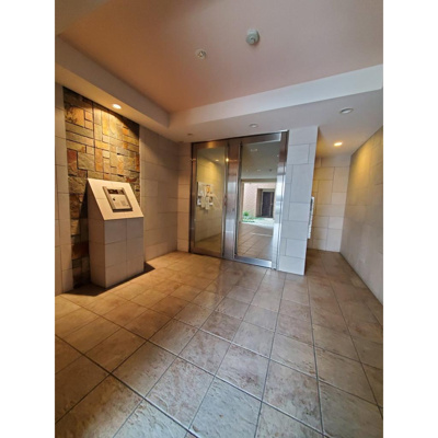 【エントランス】 | プレジィール大日 | エントランス