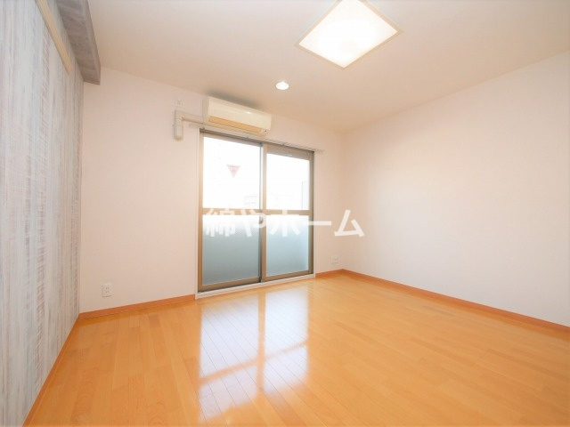 ラシーヌ玉造の居間・リビング|リビングです