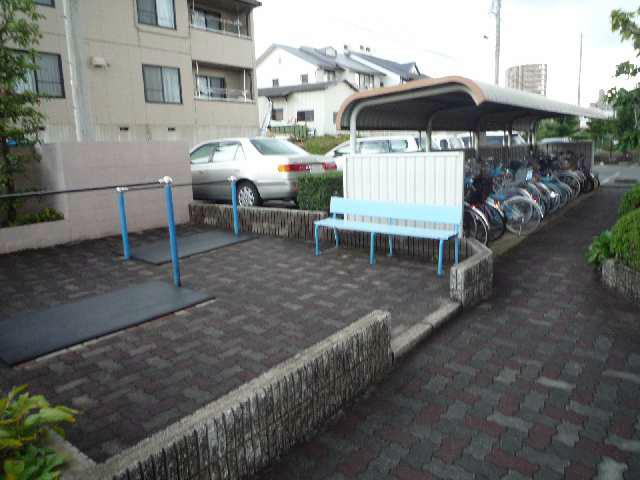 サンピアⅡの駐車場