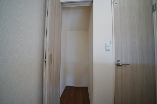 【横浜市瀬谷区東野82-2新築戸建て】★仲介手数料無料★（二つ橋小学校・東野中学校）の収納