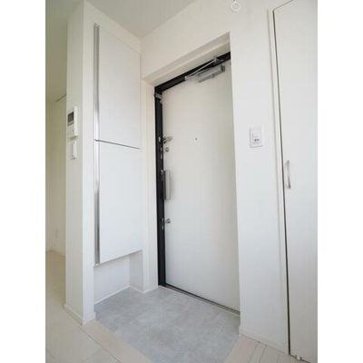 【玄関】 | COCOCUBE平和島