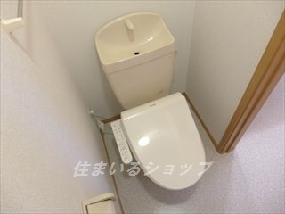 広島市安佐北区深川１丁目のアパートのトイレ
