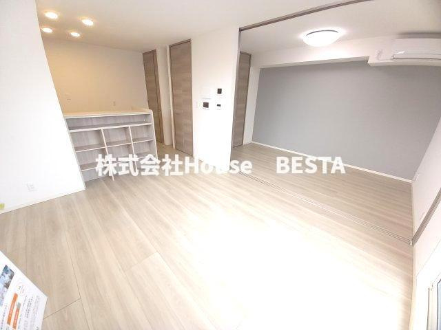 Euphoria籠池通の居間・リビング