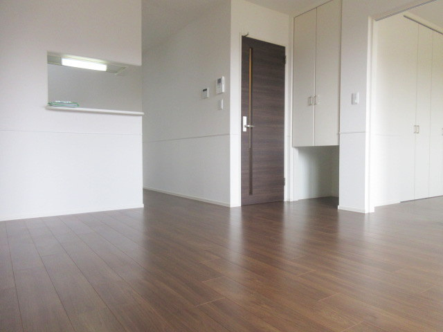 Ｅｘｃｅｌ　Ｃｏｕｒｔ　Ａの居間・リビング|同仕様：別号室画像