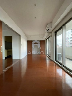 【居間・リビング】 | ロイヤルパークス桃坂