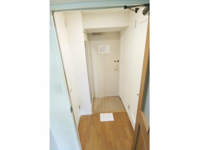 スカイコート両国壱番館の玄関