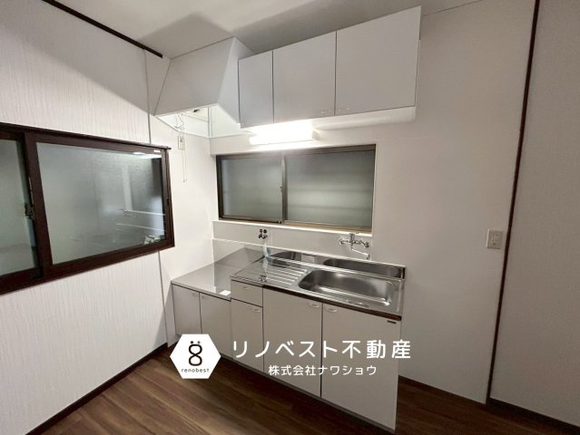 東大阪市大蓮東2丁目のキッチン|キッチンは収納も十分についております◎