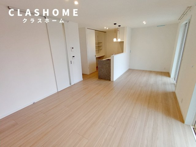 コロニーK　　刈谷市近郊の賃貸ならクラスホーム刈谷店の居間・リビング