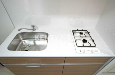 【キッチン】 | リテラス蒲田 | コンパクトなキッチンで掃除もラクラク