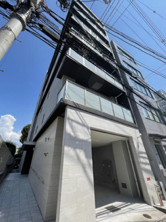 BLEU ET GRIS上町台の外観