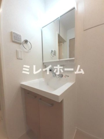 グラスハーモニーの洗面所