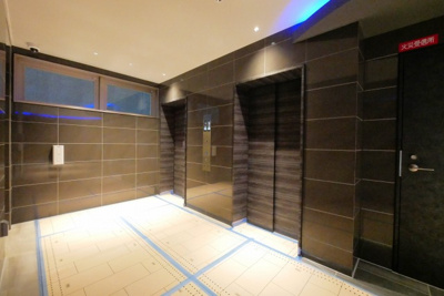 【ロビー】 | セレニテ難波グランデシュッド