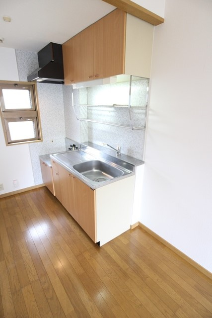 コーポラス青柳【キャッシュバック対象物件】のキッチン|お料理しやすいキッチンです