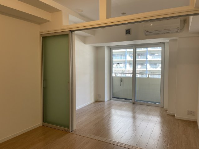 江東区豊洲４丁目の賃貸マンションの居間・リビング