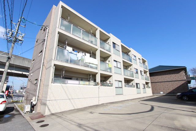 クレール池之表の外観