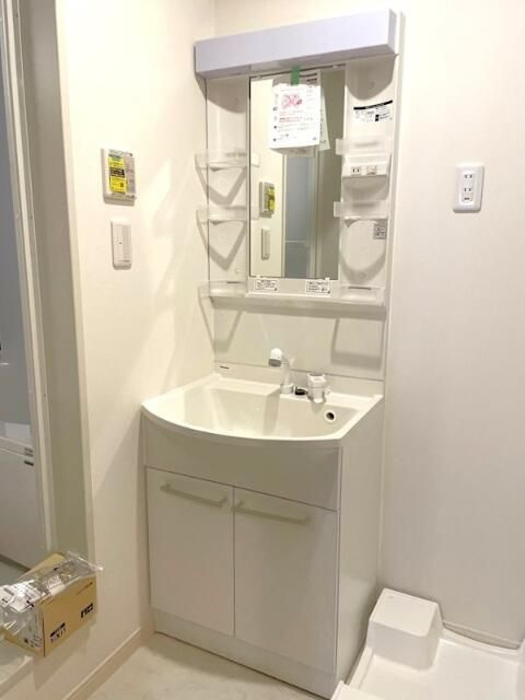 リノヴェルディ中板橋の洗面所