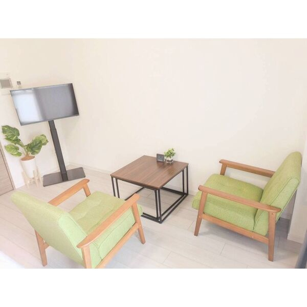 ジアコスモ江戸堀パークフロントの居間・リビング|使いやすい居間です