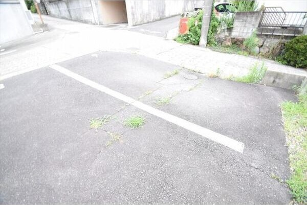 エステートピア栄　　刈谷市近郊の賃貸ならクラスホーム刈谷店の駐車場