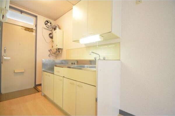 エステートピア栄　　刈谷市近郊の賃貸ならクラスホーム刈谷店のキッチン