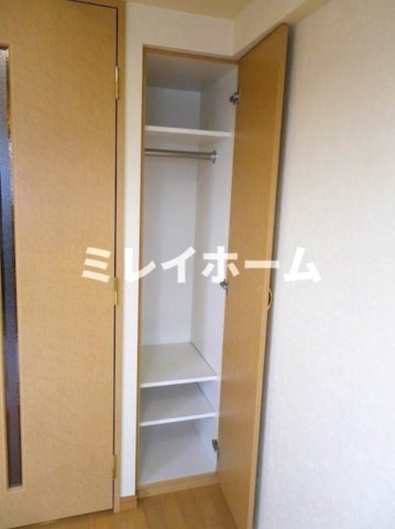 ルーブル西馬込弐番館の収納