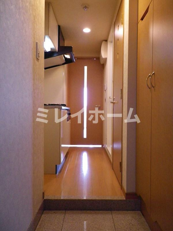 ルーブル西馬込弐番館の玄関