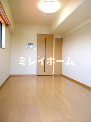 ルーブル西馬込弐番館の寝室