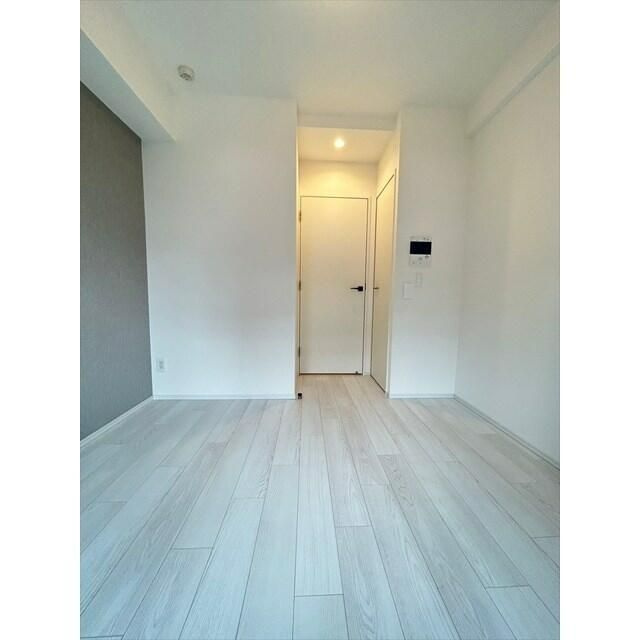 コスモグラシア両国レジデンスの居間・リビング