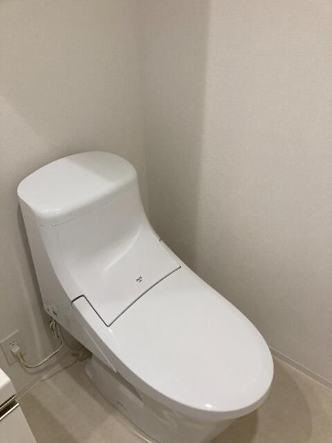 シーズンフラッツ高田馬場リバーサイドサウスのトイレ