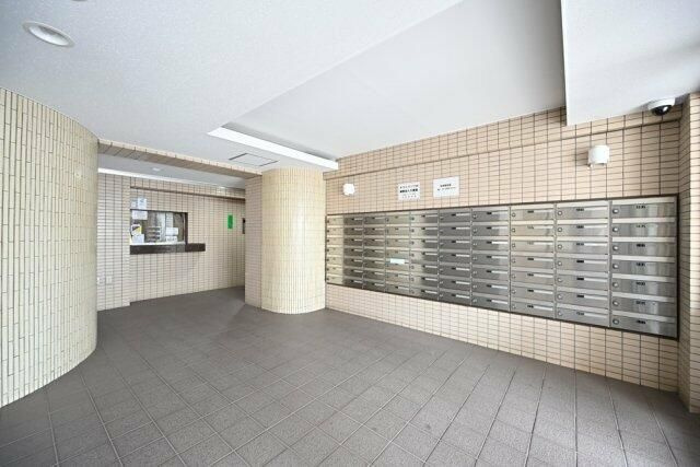 中板橋ダイカンプラザシティのエントランス