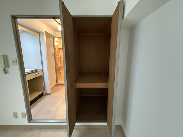 プチハイツ服部の収納