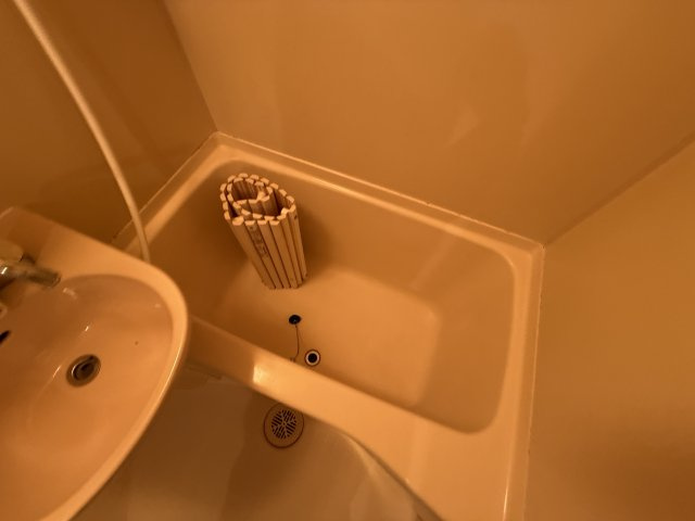 プチハイツ服部の浴室