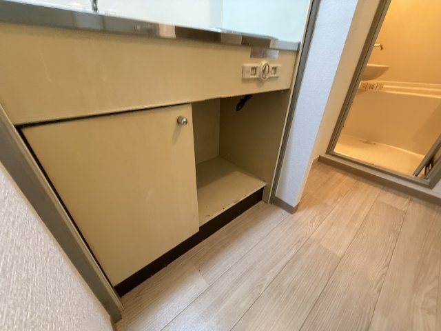 プチハイツ服部の収納