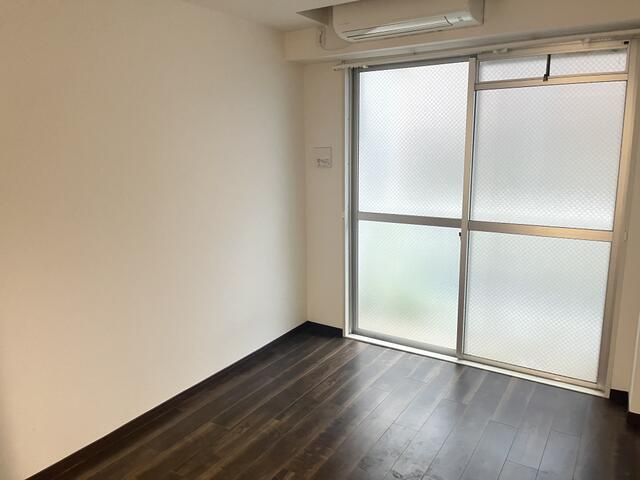 パークサイドヴィラの洋室