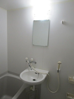 【浴室】 | ベルジュ・リーオ