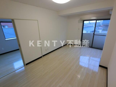 【居間・リビング】 | ベルメゾン田園調布 | リビングです