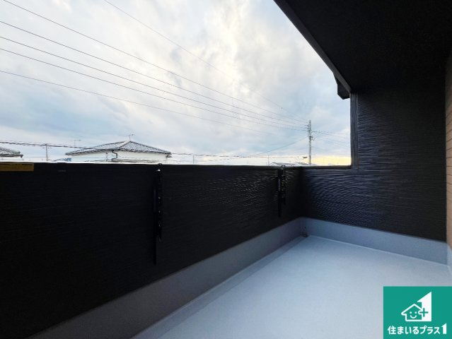 神戸市西区玉津町今津　第25-1期　新築一戸建てのバルコニー|ワイドバルコニーは洗濯物を干すスペースが広いのでご家族が多くても安心！