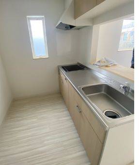 【キッチン】 | Leon | コンパクトなキッチンで掃除もラクラク