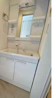 【独立洗面台】 | Leon | 独立洗面台、朝の身支度には欠かせません