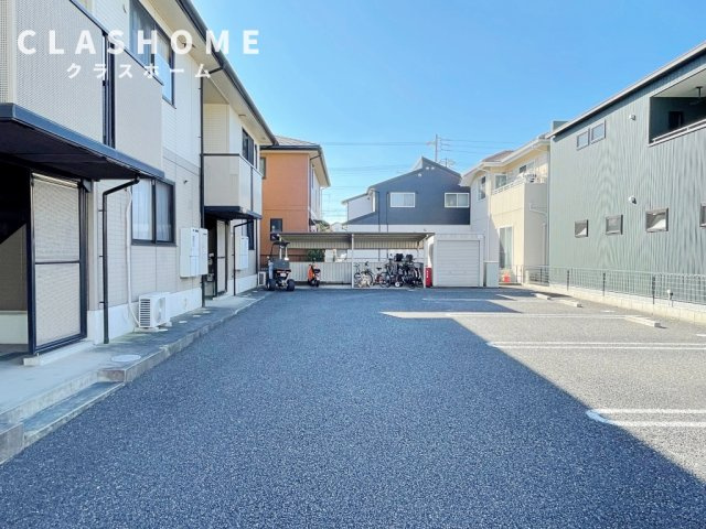ファミール二池　　　刈谷市近郊の賃貸はクラスホーム刈谷店の駐車場